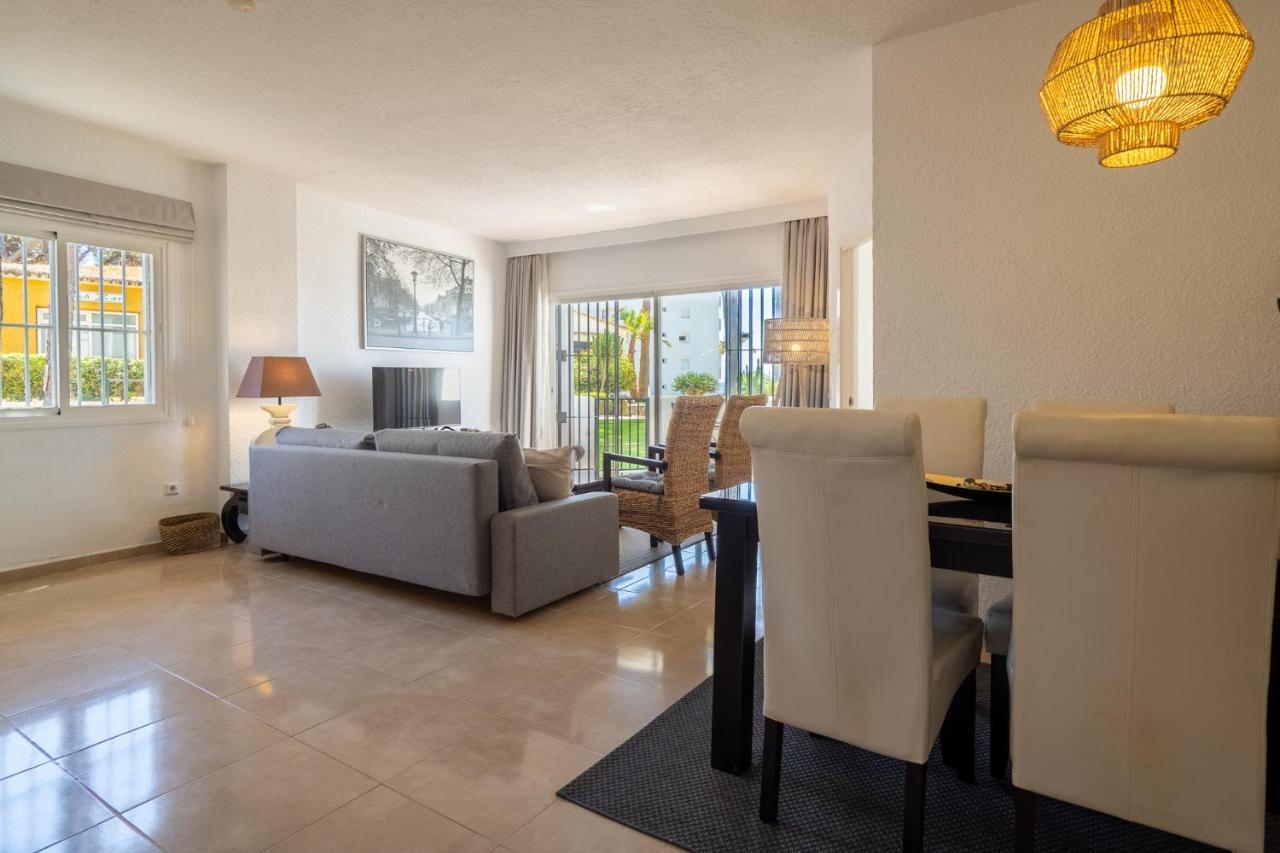 Md001 Precioso Apartamento En Primera Linea De Playa Sitio de Calahonda Luaran gambar